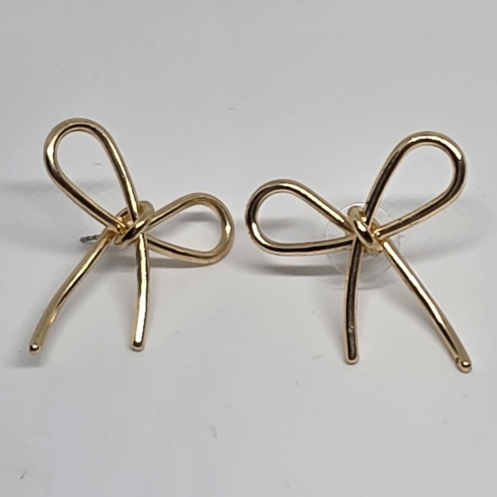 Bow Earrings Gold Tone Stud Earrings Cute Minimalist Jewelry